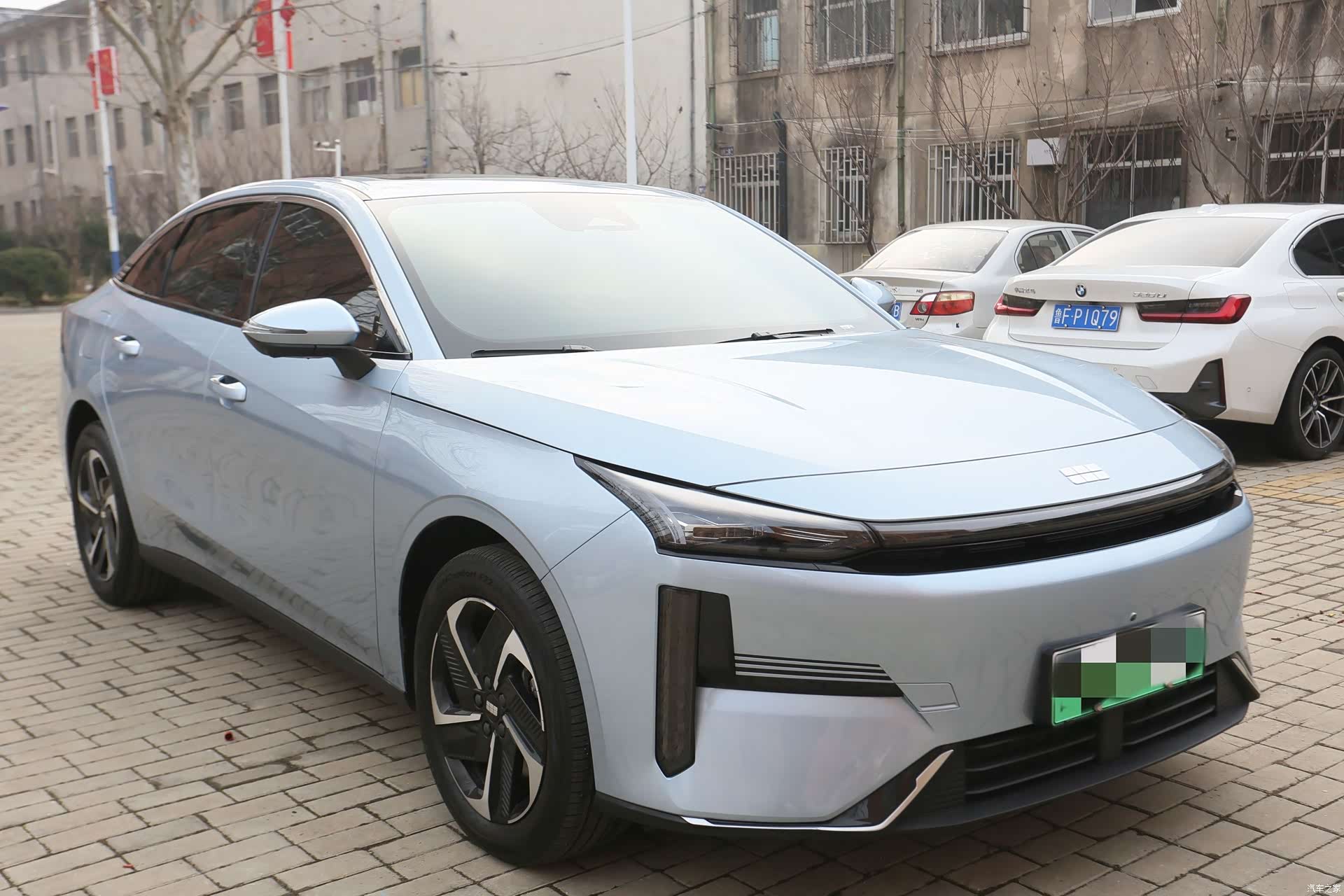 Geely Galaxy L6, 2025 3