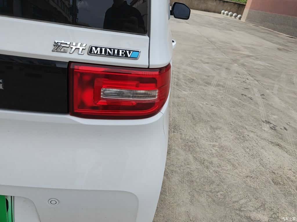 Wuling MINIEV, 2021 8