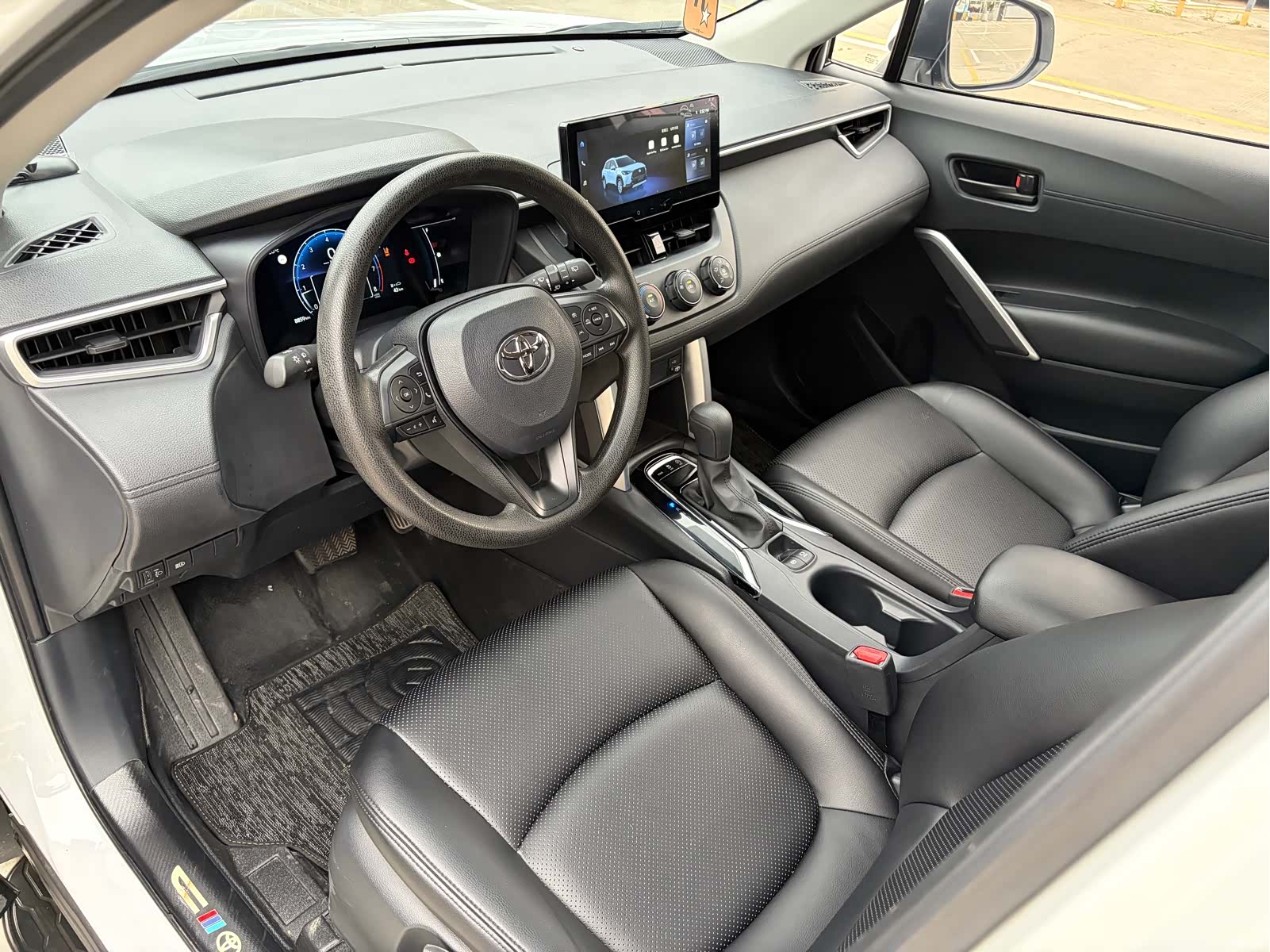 Toyota Corolla, 2024 4