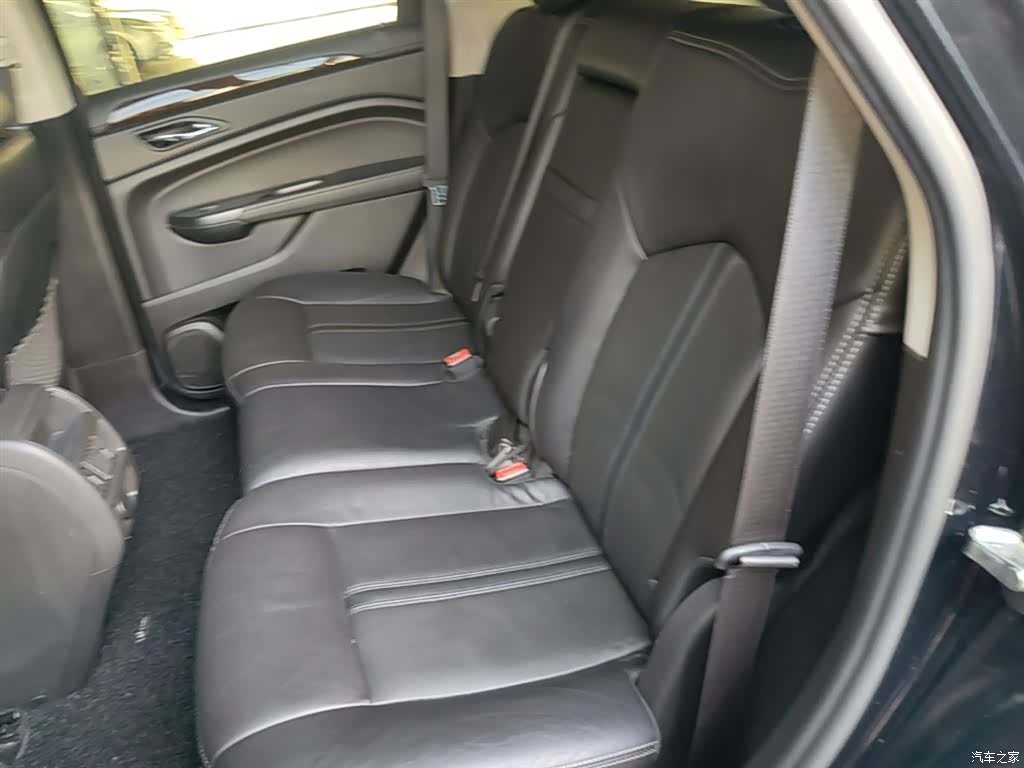 Cadillac SRX, 2015 17