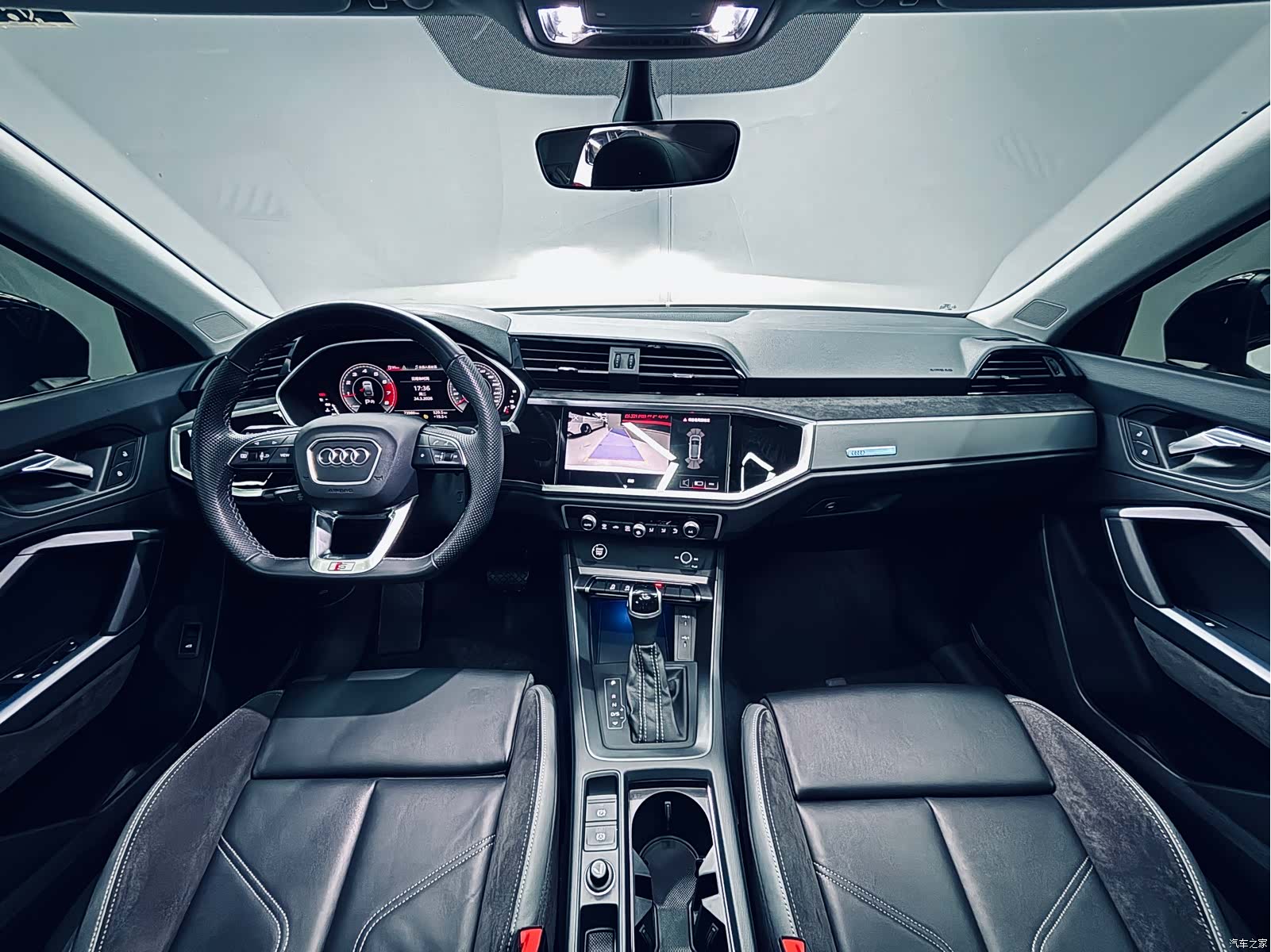 Audi Q3, 2024 11