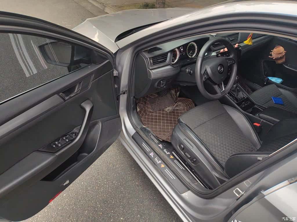 Skoda Superb, 2017 17