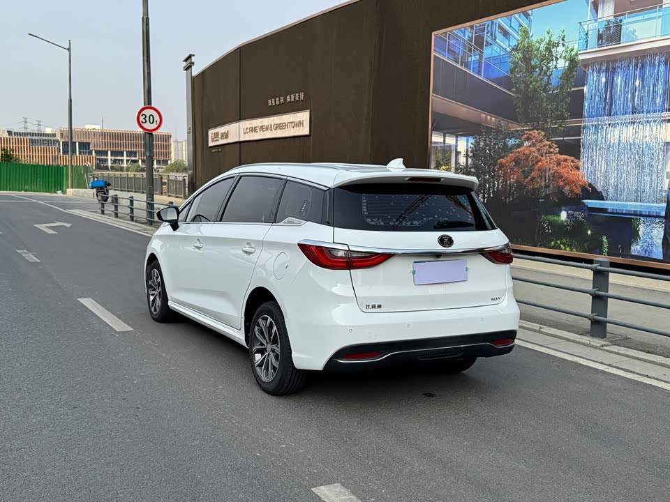 BYD Song MAX BYD Song MAX