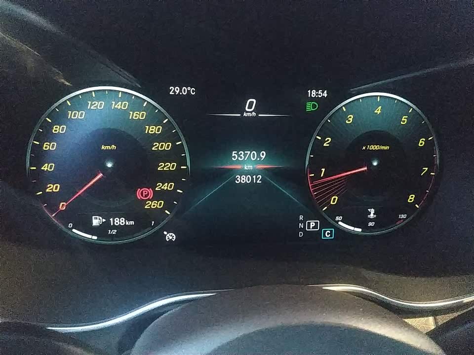Mercedes-Benz GLC Mercedes-Benz GLC