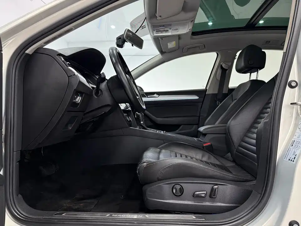 Volkswagen Magotan