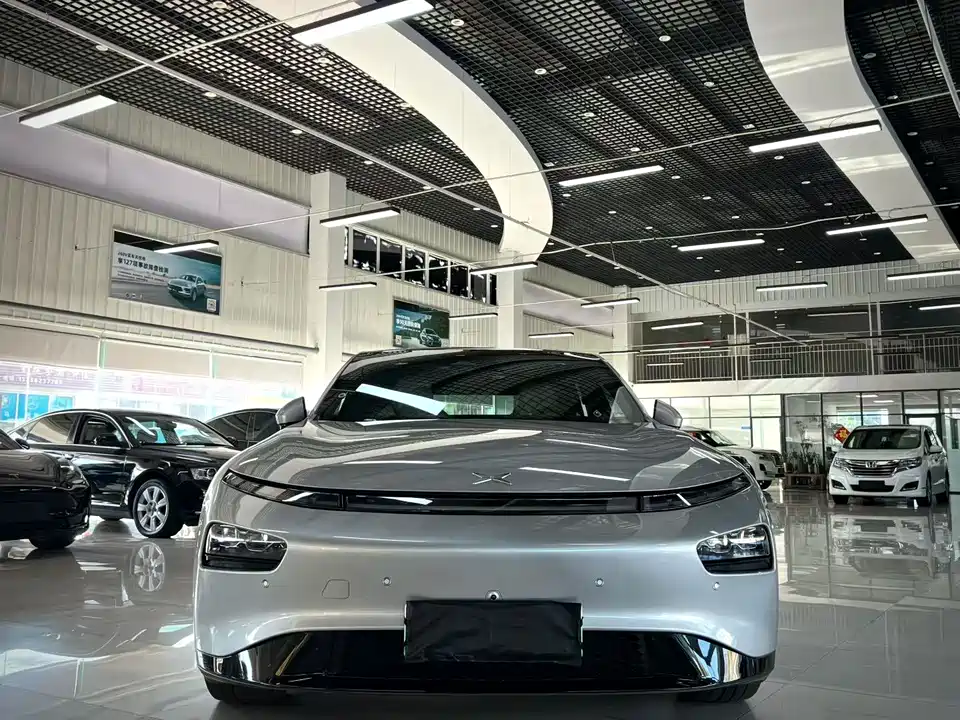 XPENG P7