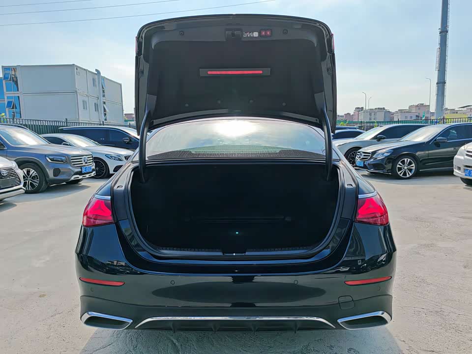 Mercedes-Benz E-class Mercedes-Benz E-class