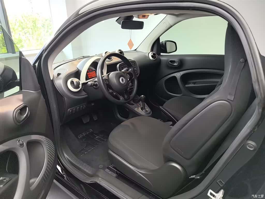 Smart Fortwo, 2017 4