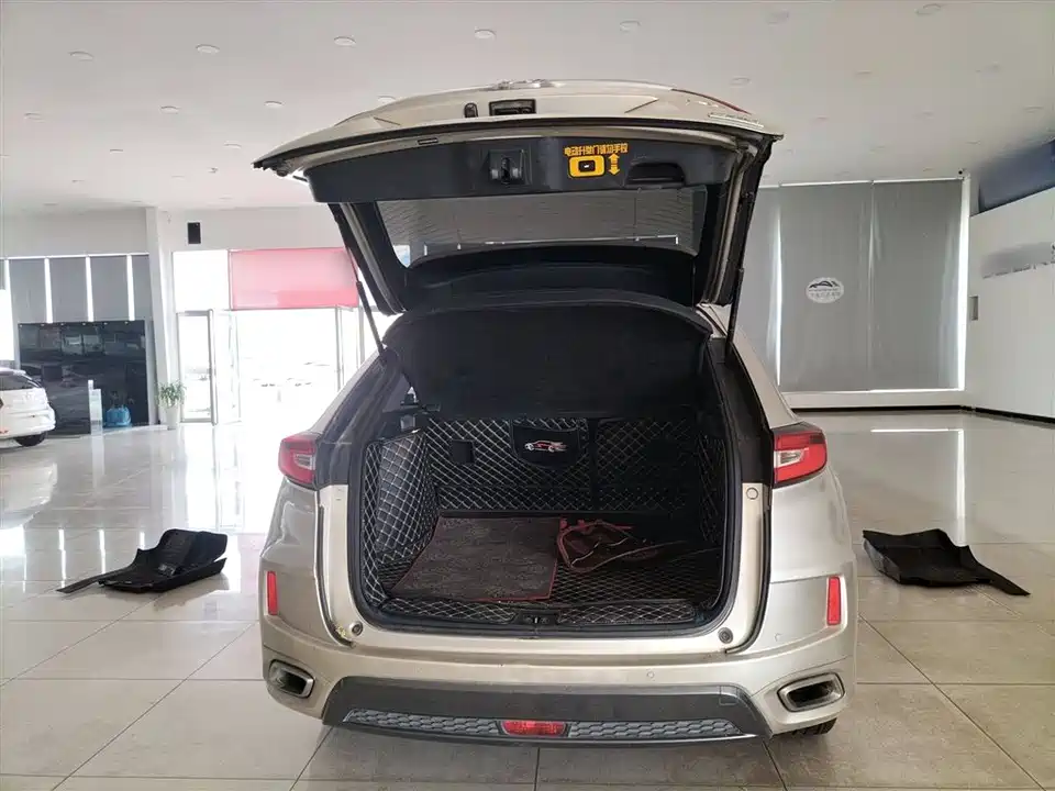 Honda UR-V Honda UR-V