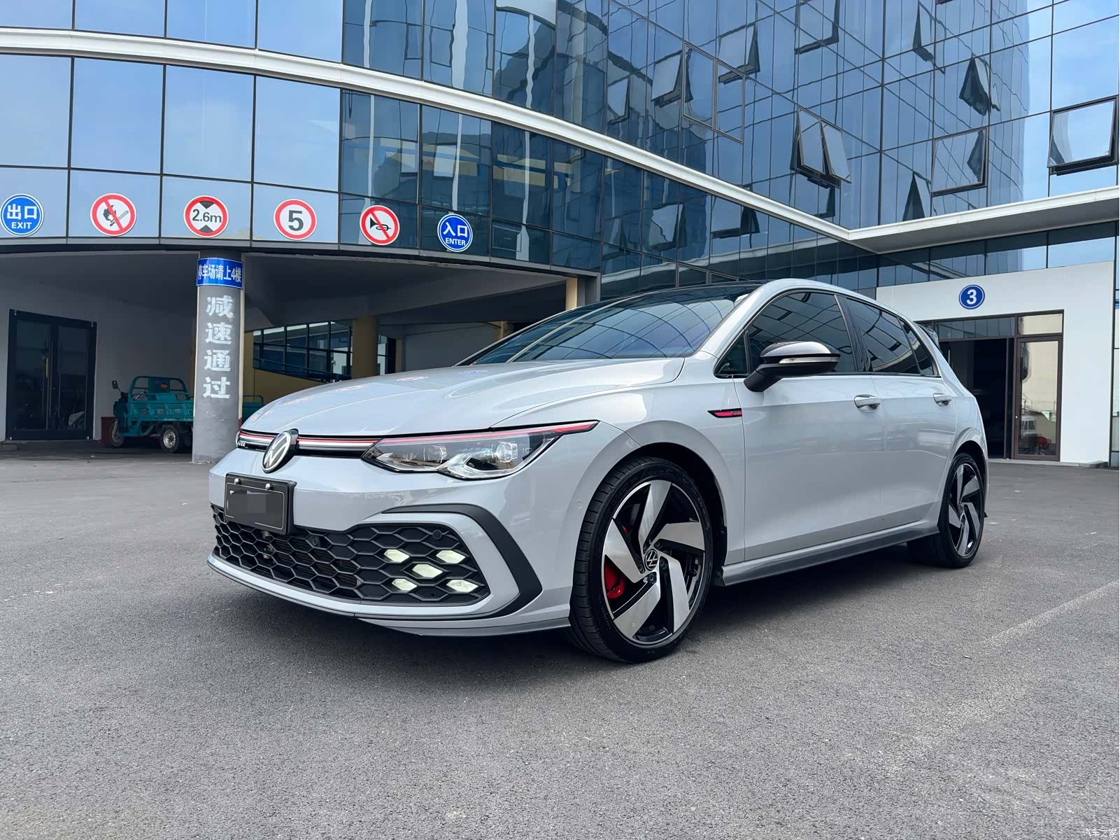 Volkswagen Golf, 2022 1