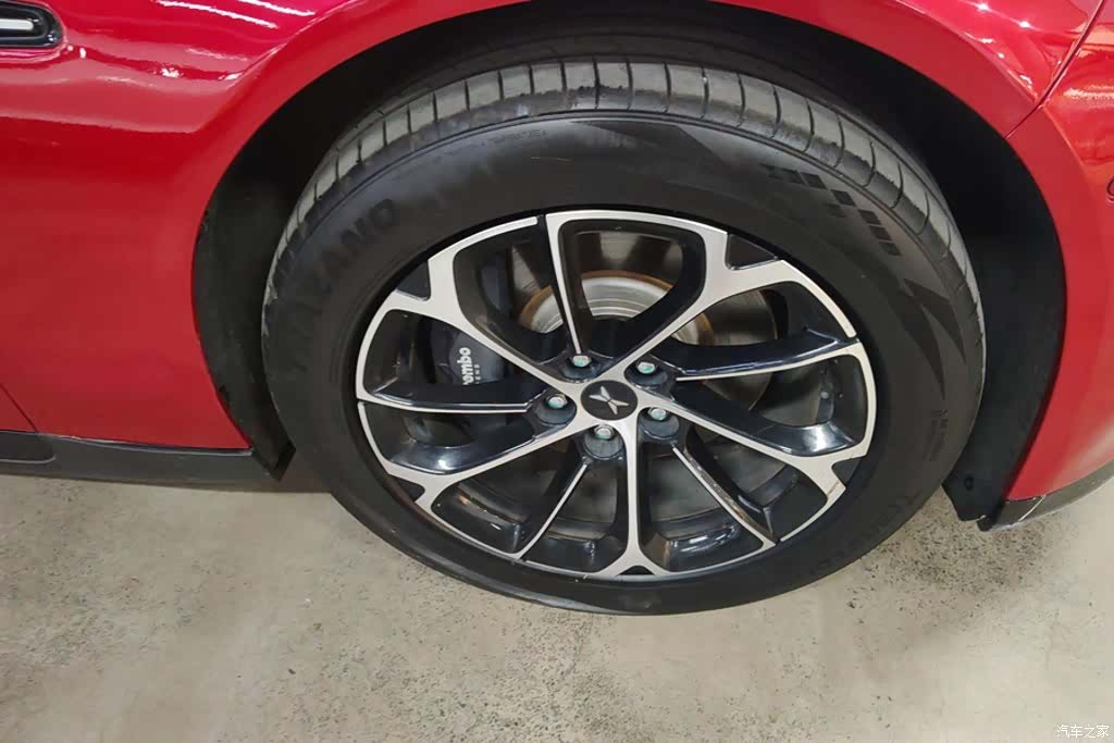 Xpeng P7, 2021 6