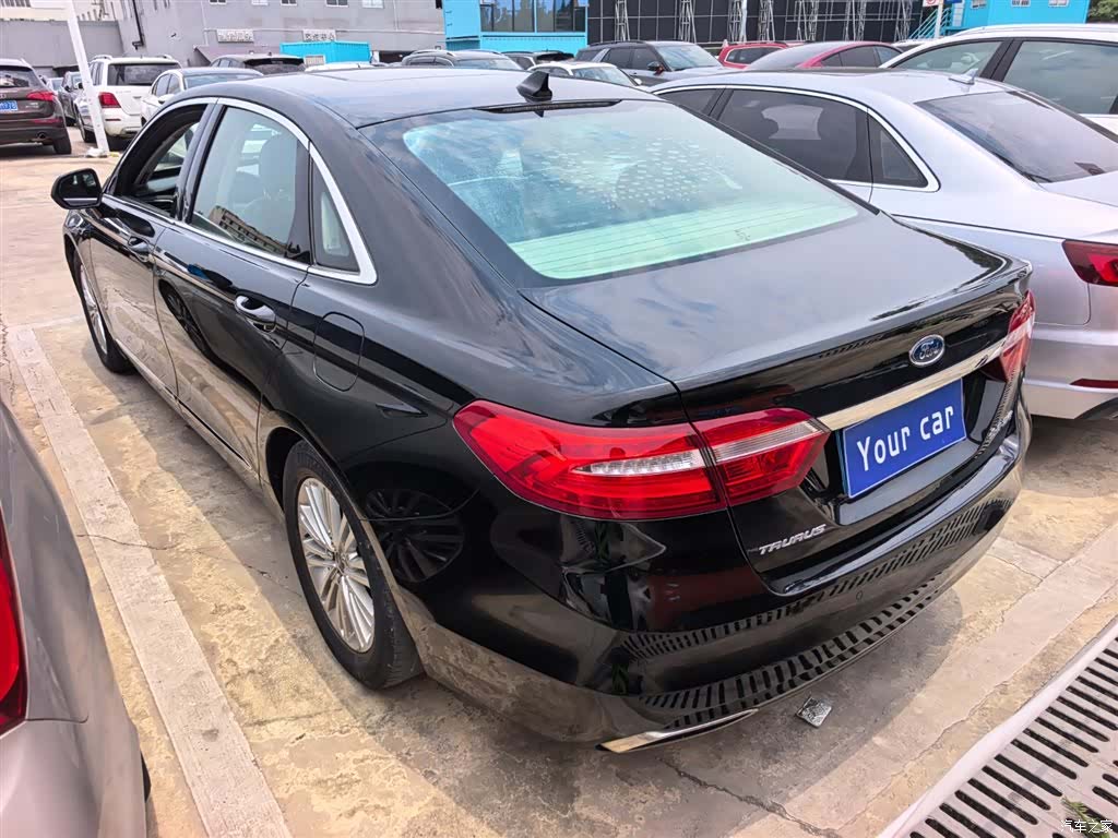 Ford Taurus, 2018 4