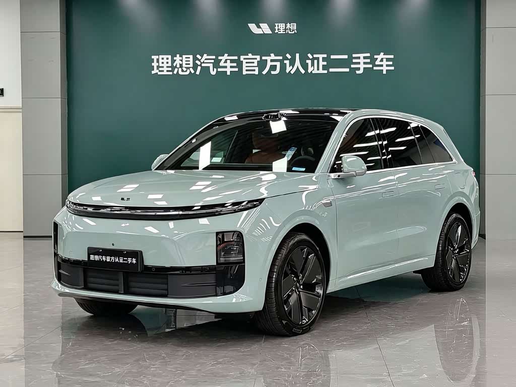 Li Auto L6