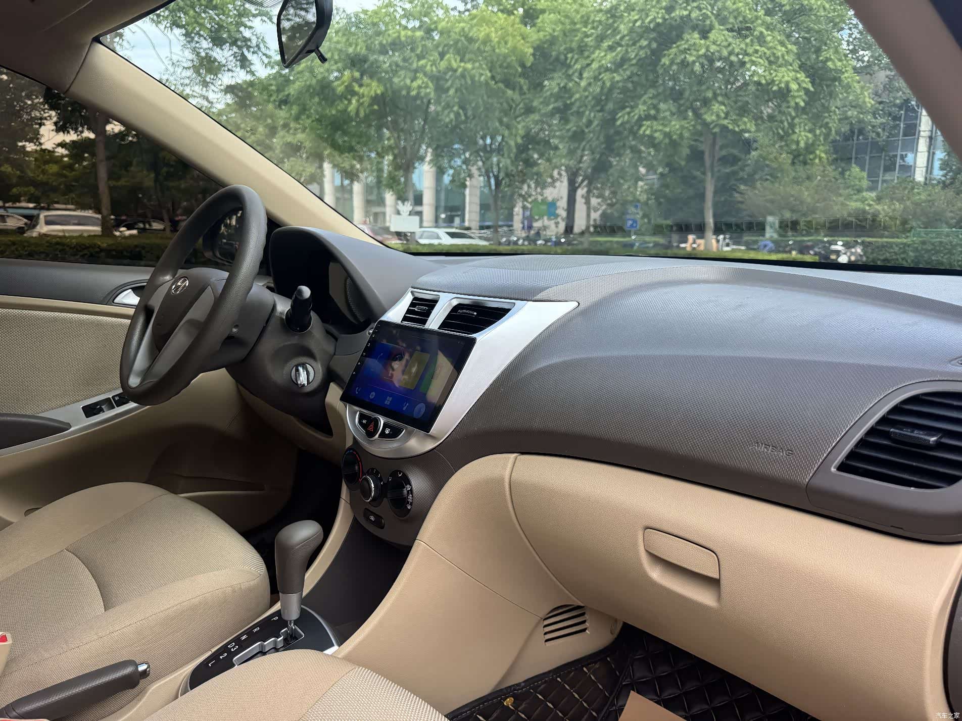 Hyundai GL, 2013 7