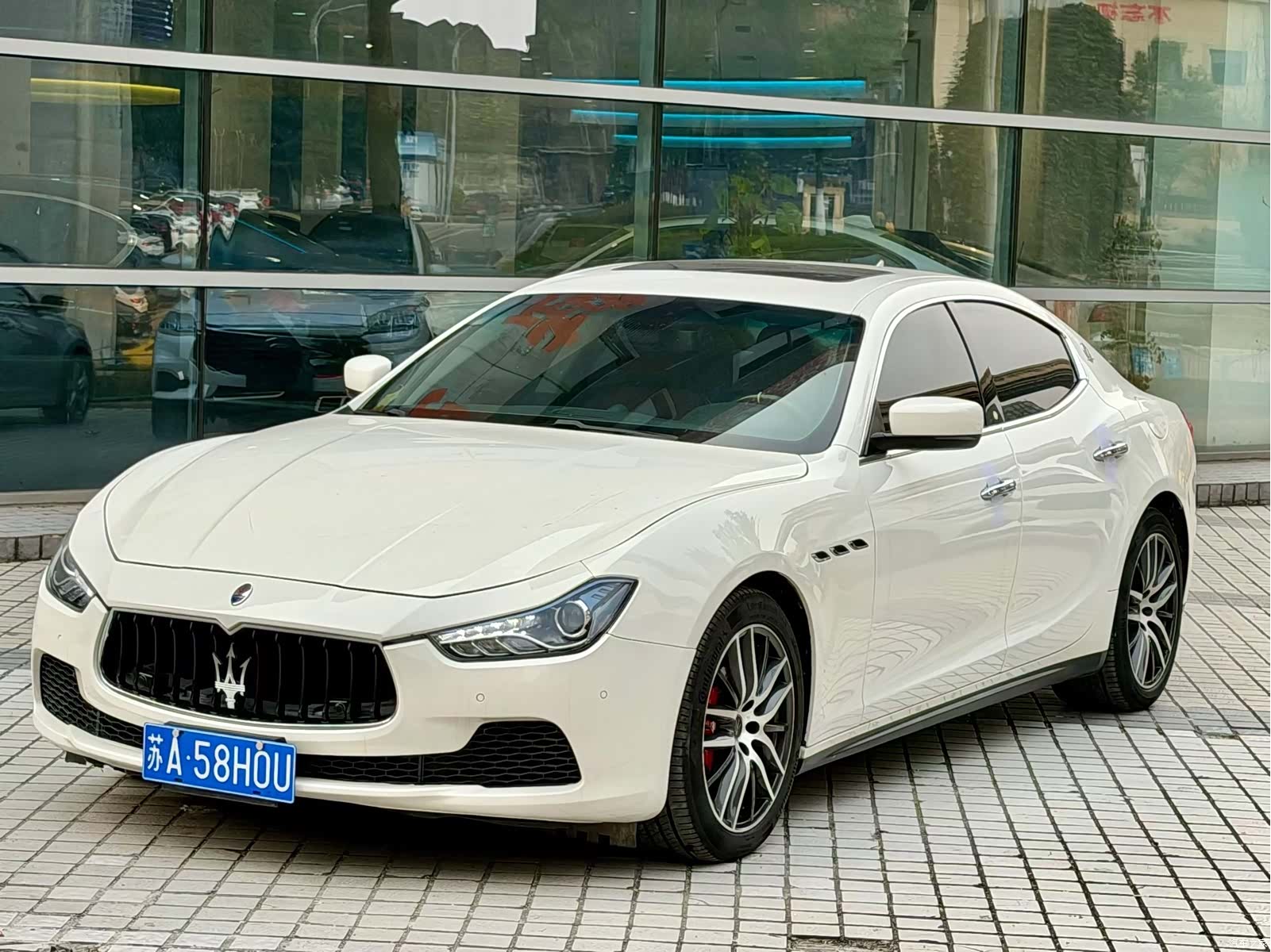 Maserati Ghibli, 2017 3