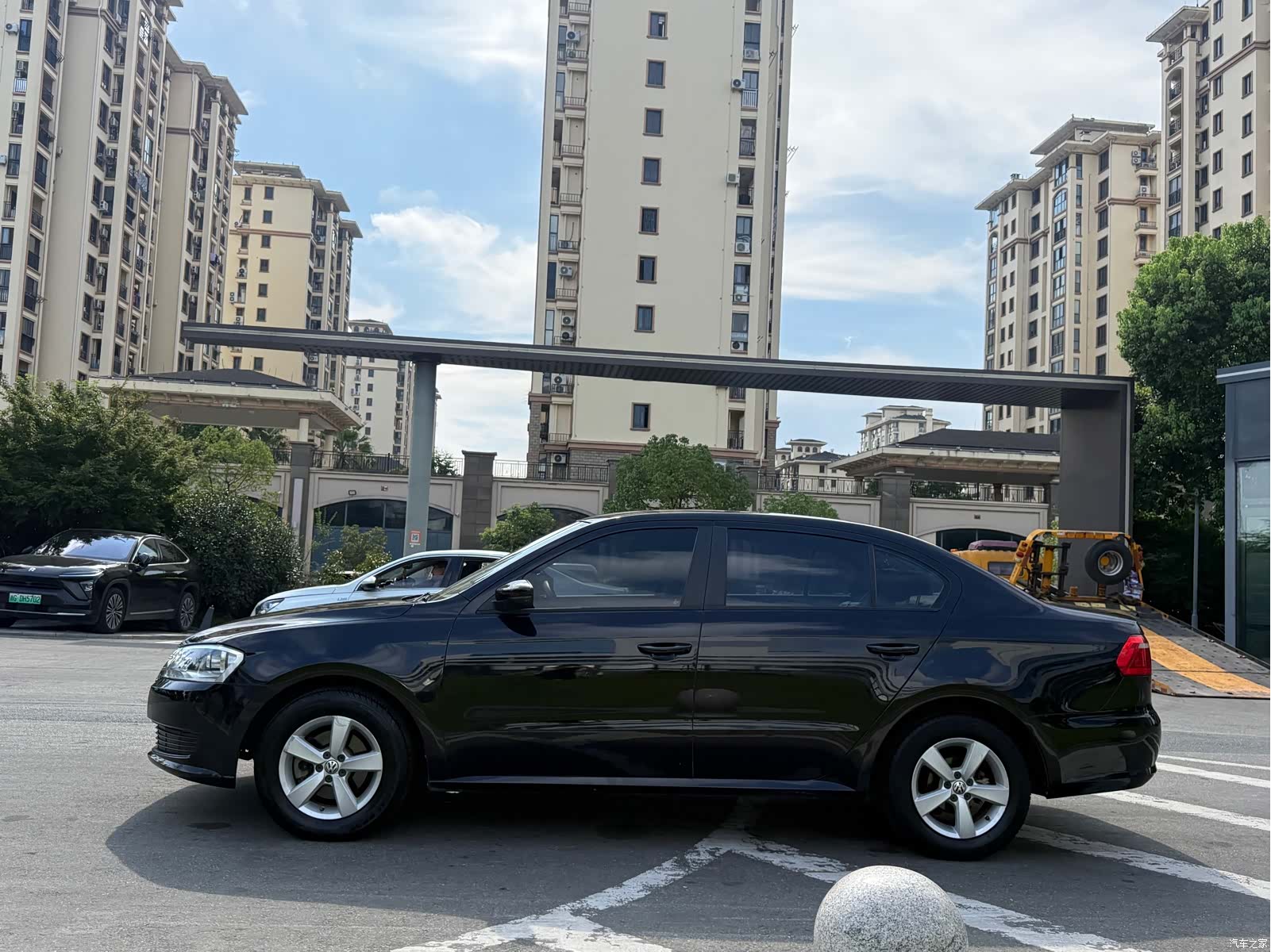Volkswagen Lavida, 2013 8
