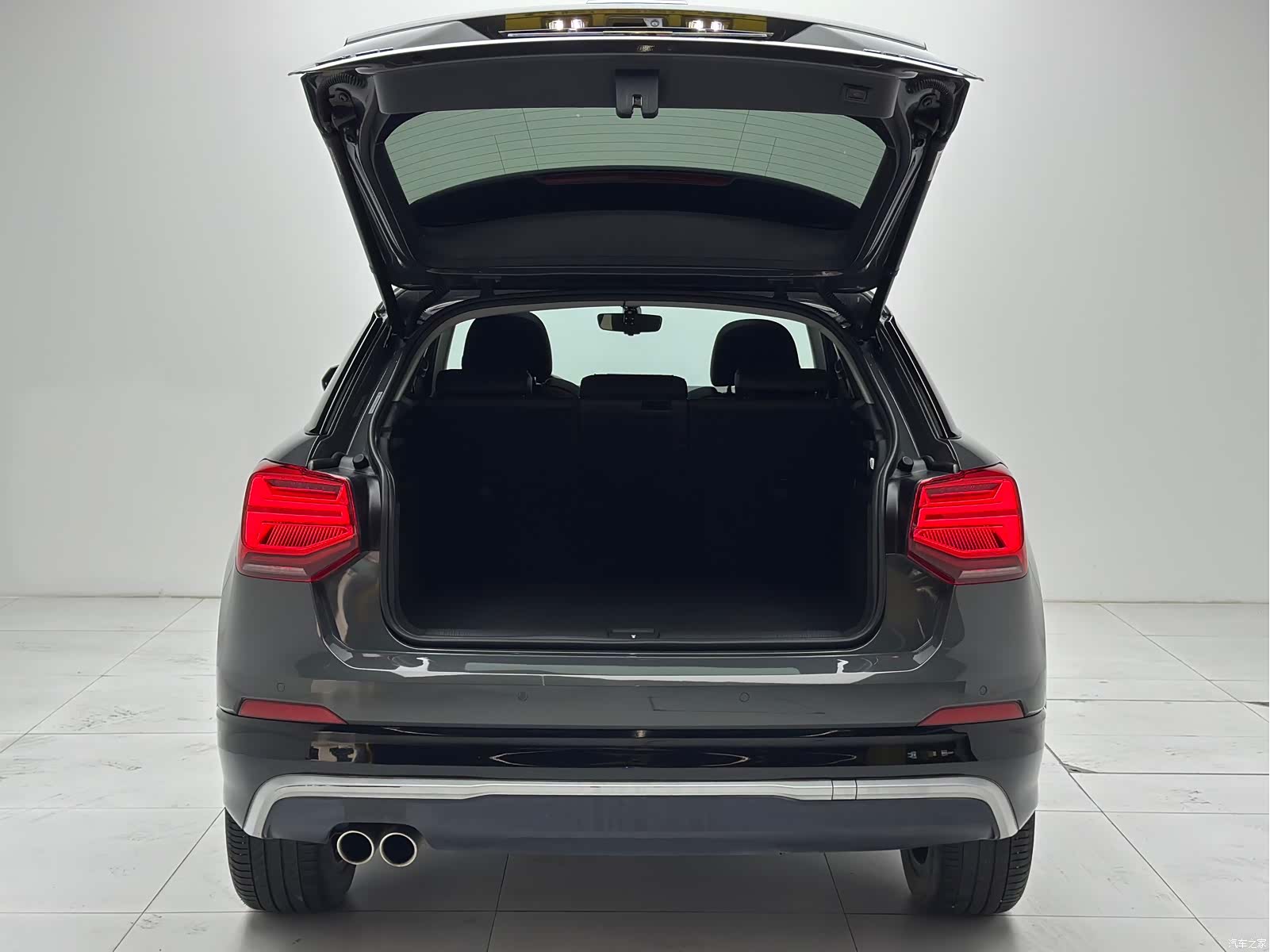 Audi Q2L, 2021 21