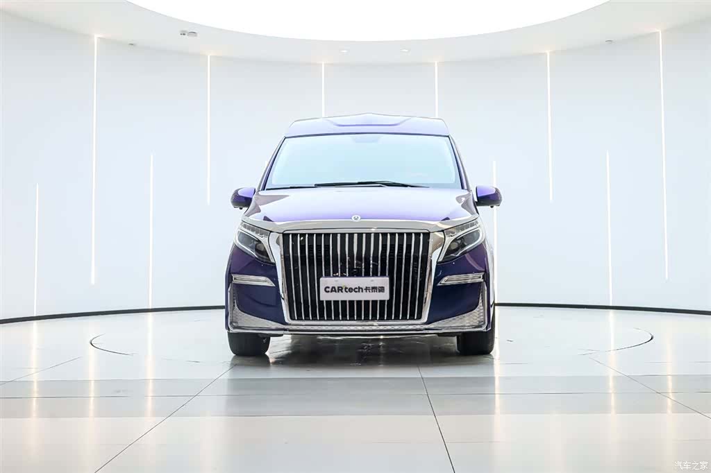Mercedes-Benz 7, 2021 3