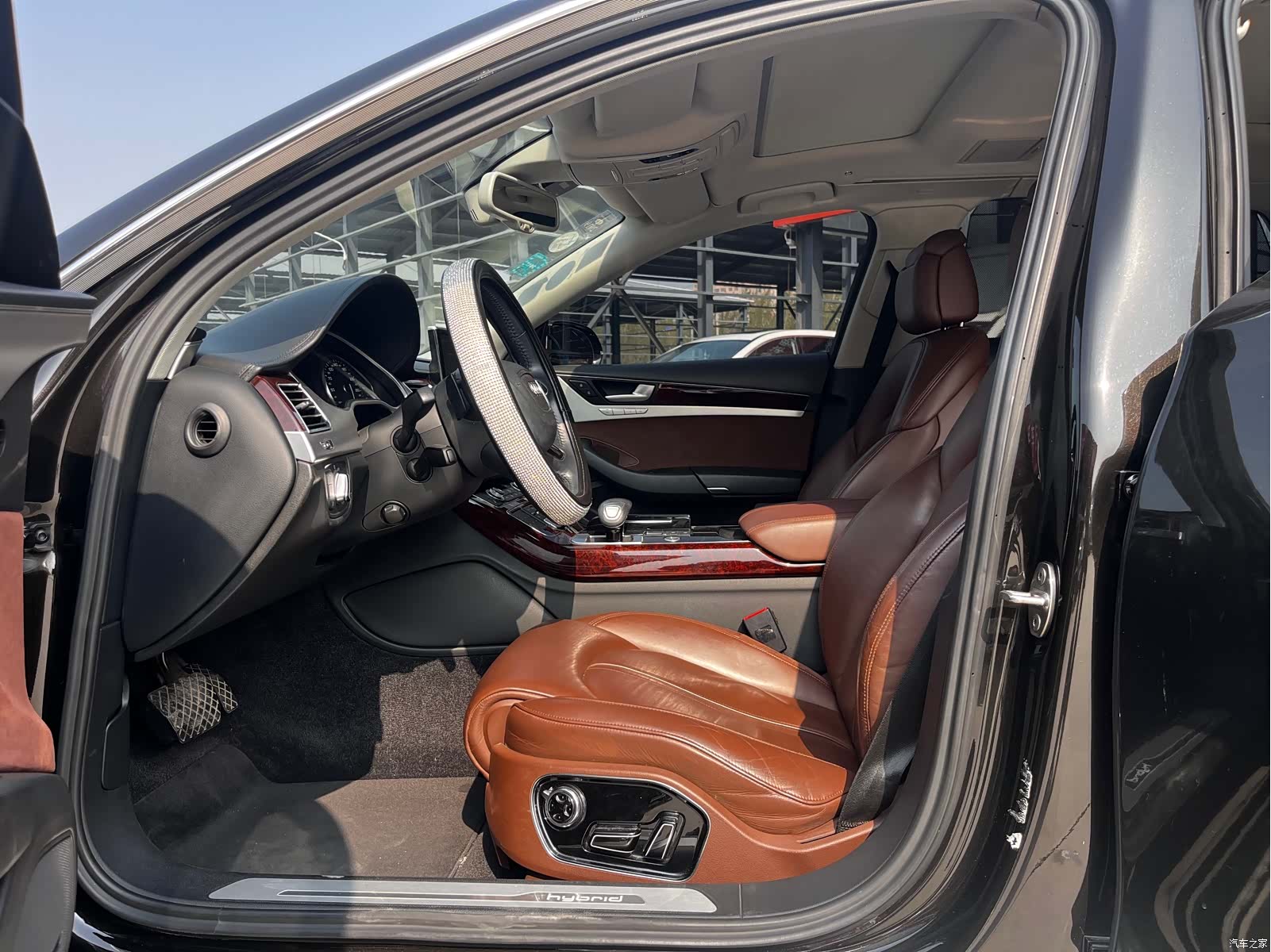 Audi A8L, 2013 7
