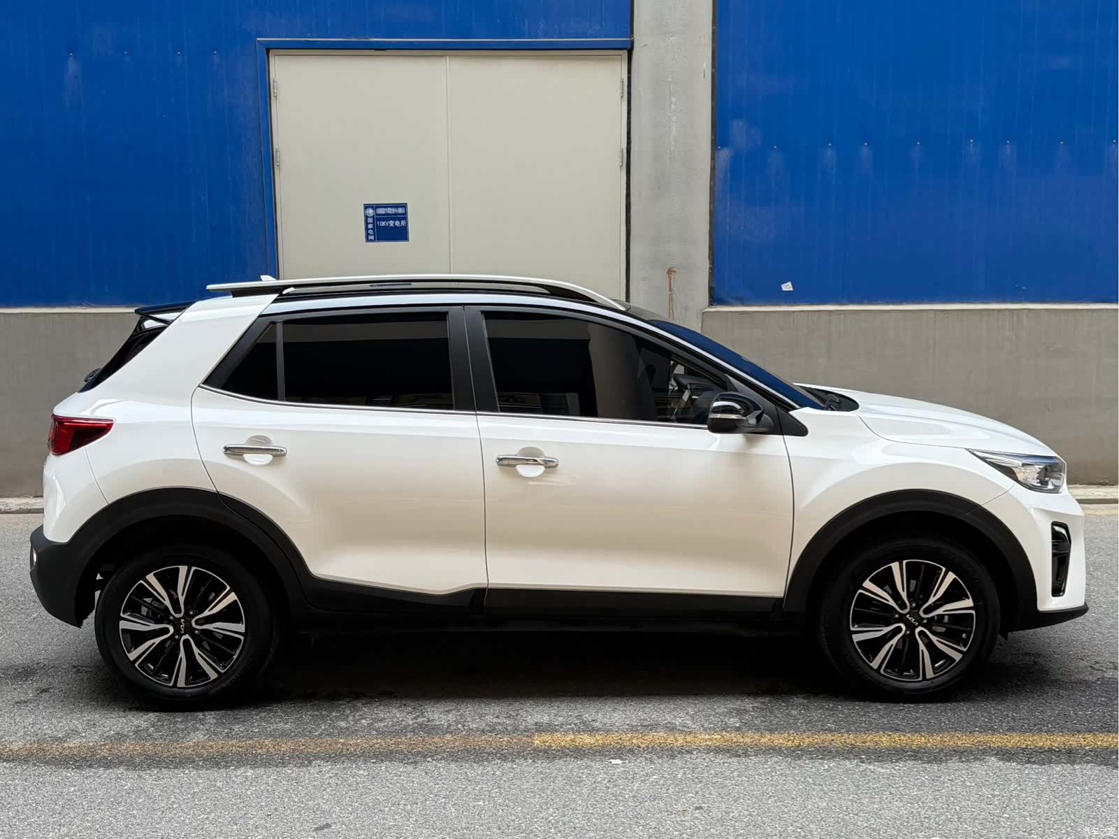 Kia KX1, 2022 7