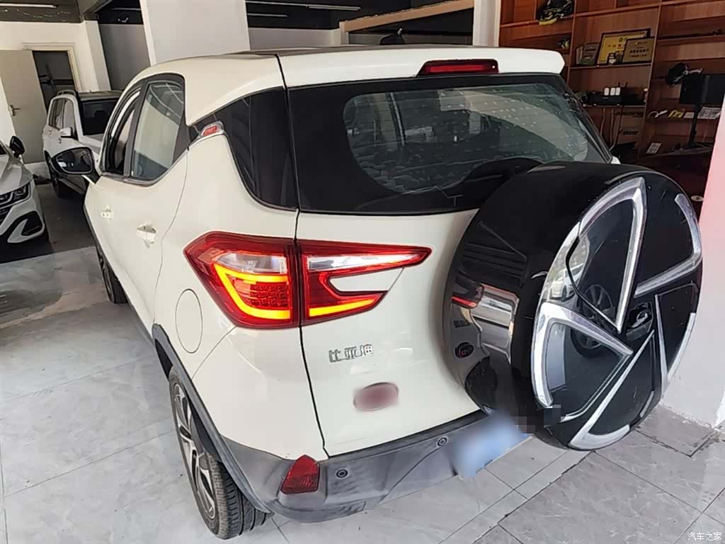 BYD Yuan, 2017 все фото