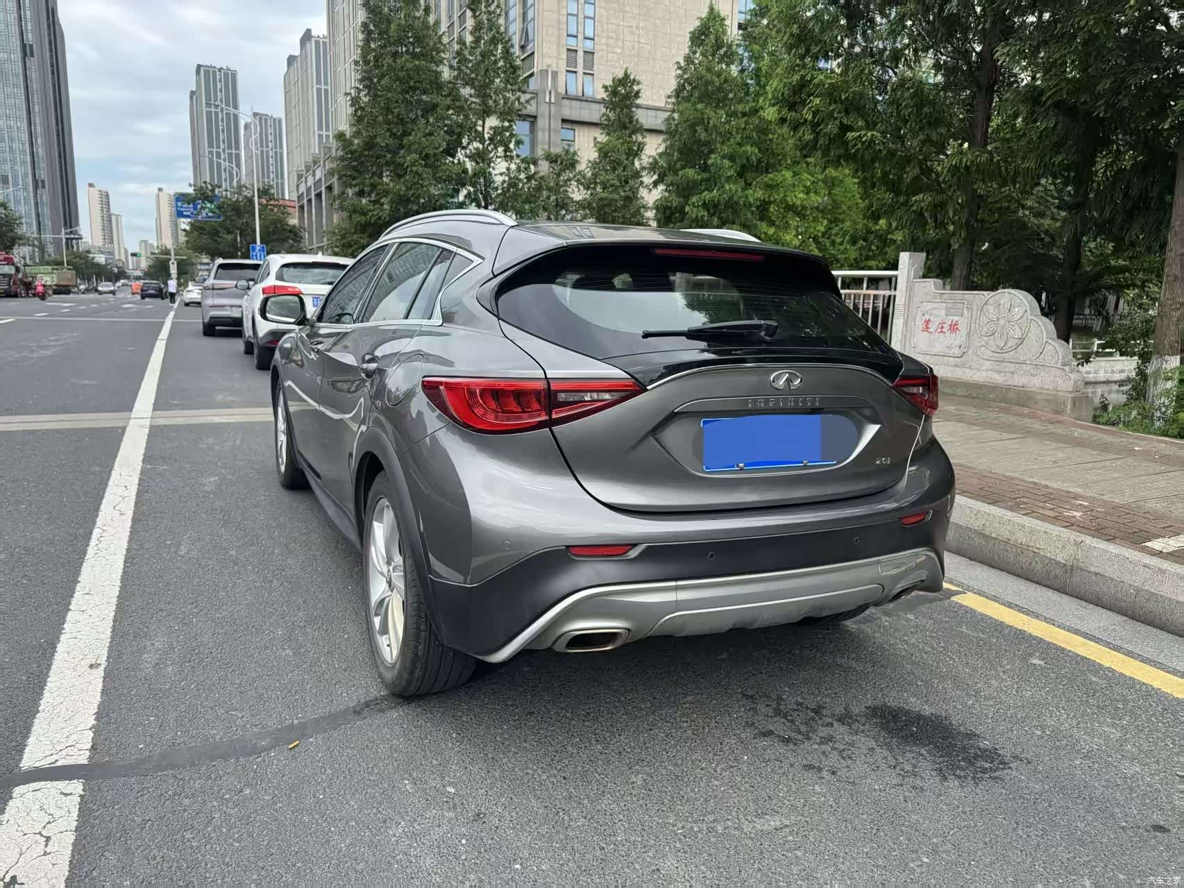 Infiniti QX30, 2017 6