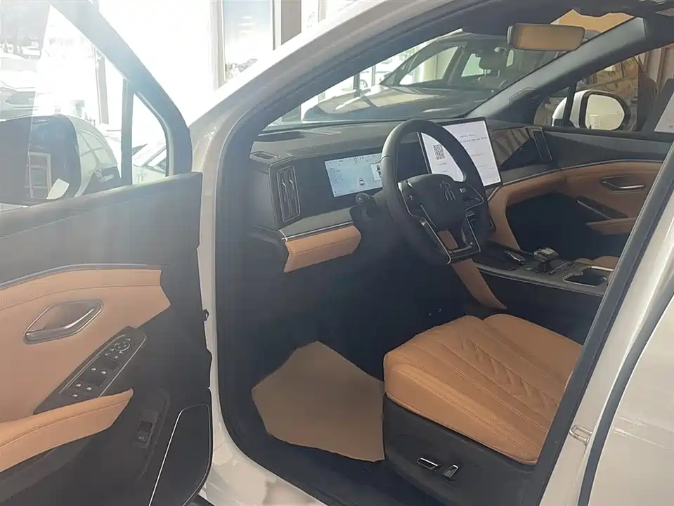 BYD Song L DM-i BYD Song L DM-i