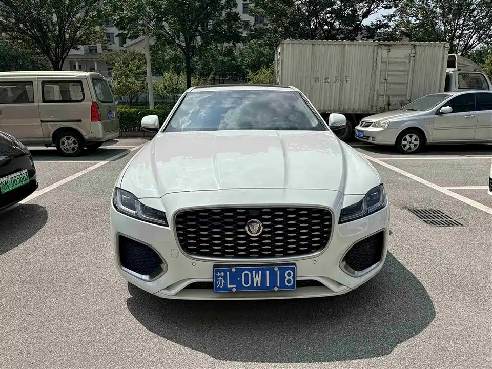 Jaguar XFL Jaguar XFL
