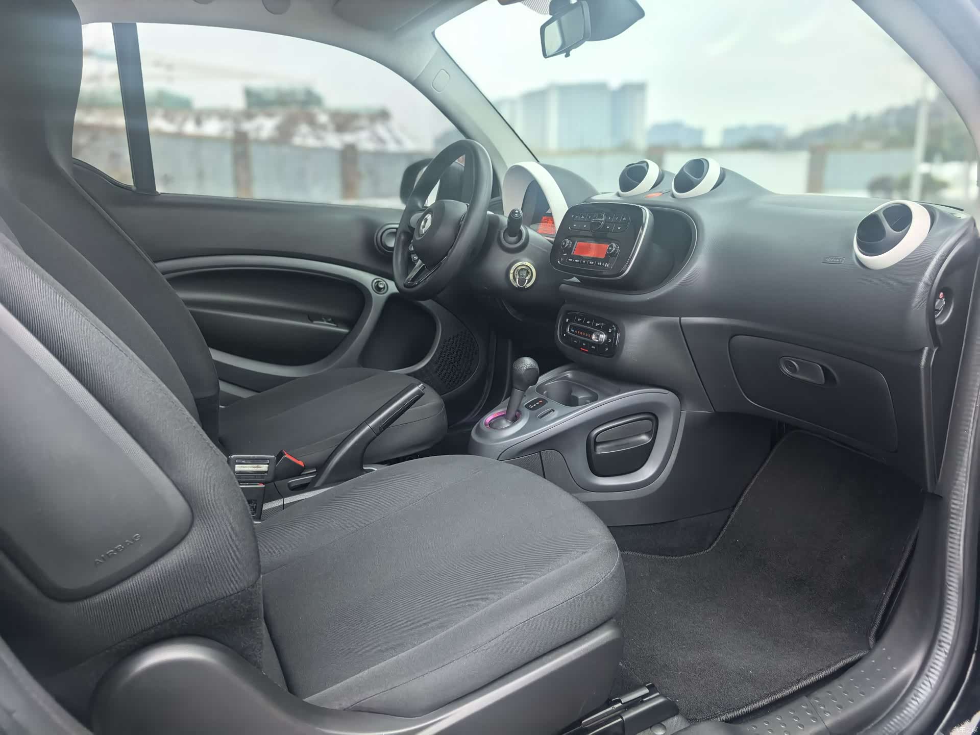 Smart Fortwo, 2018 10
