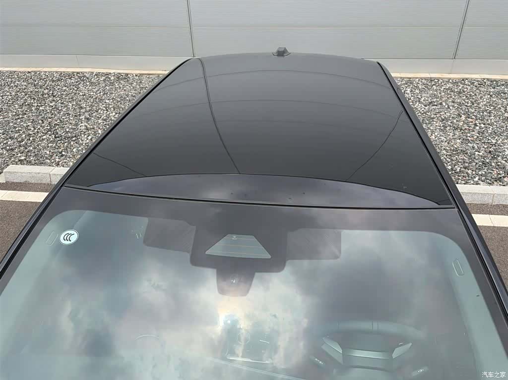 BMW i5, 2025 7