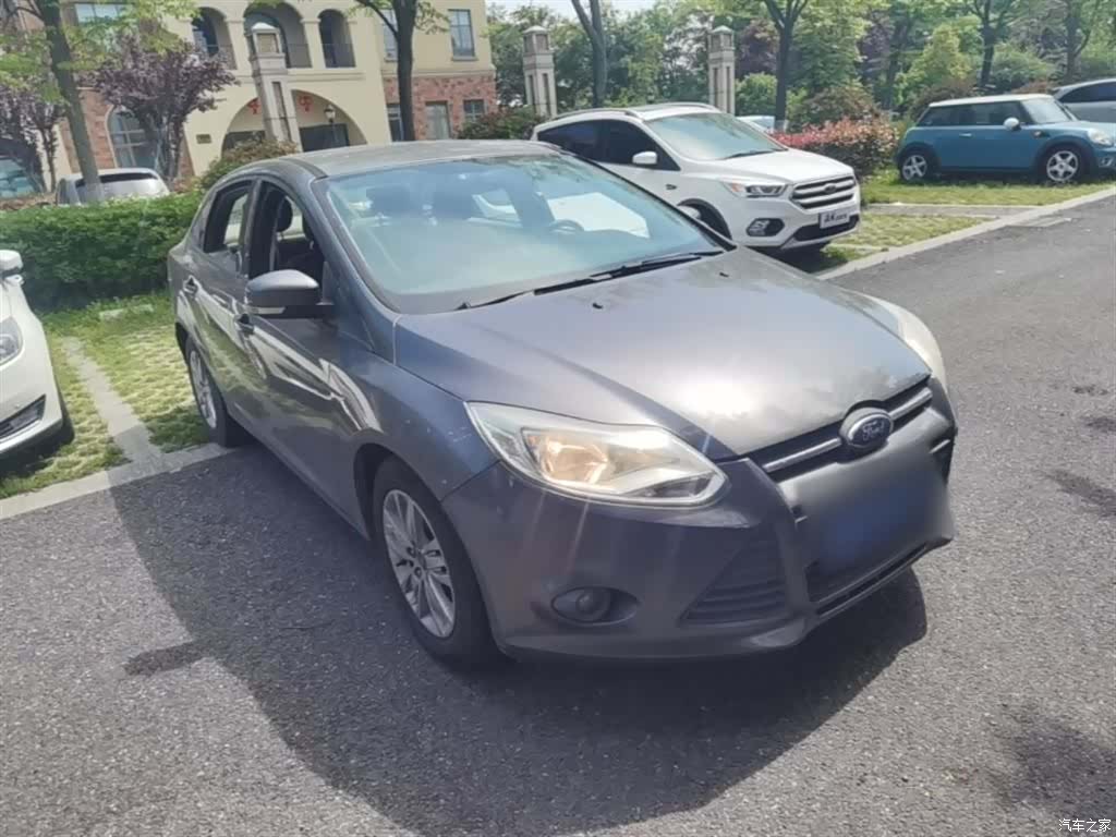Ford Focus, 2015 4