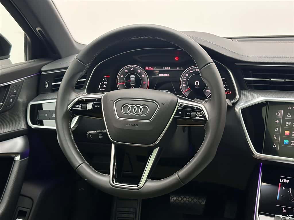 Audi A6L, 2022 12