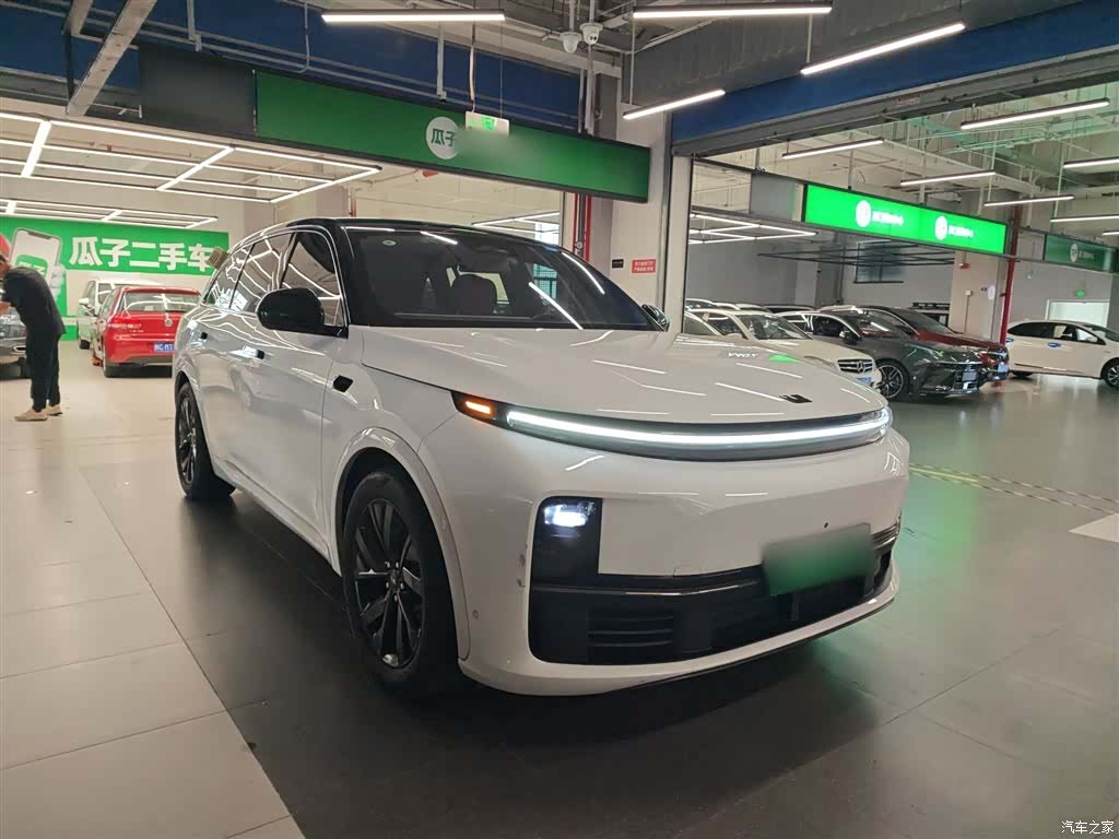 Li Auto L7, 2023 25