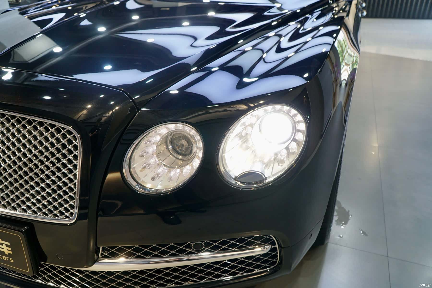 Bentley Flying Spur, 2015 22