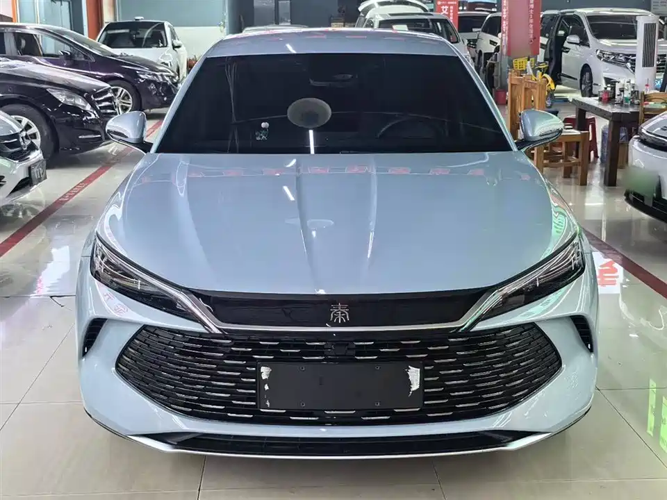 BYD Qin L BYD Qin L