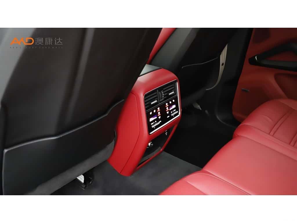 Porsche Cayenne, 2023 9