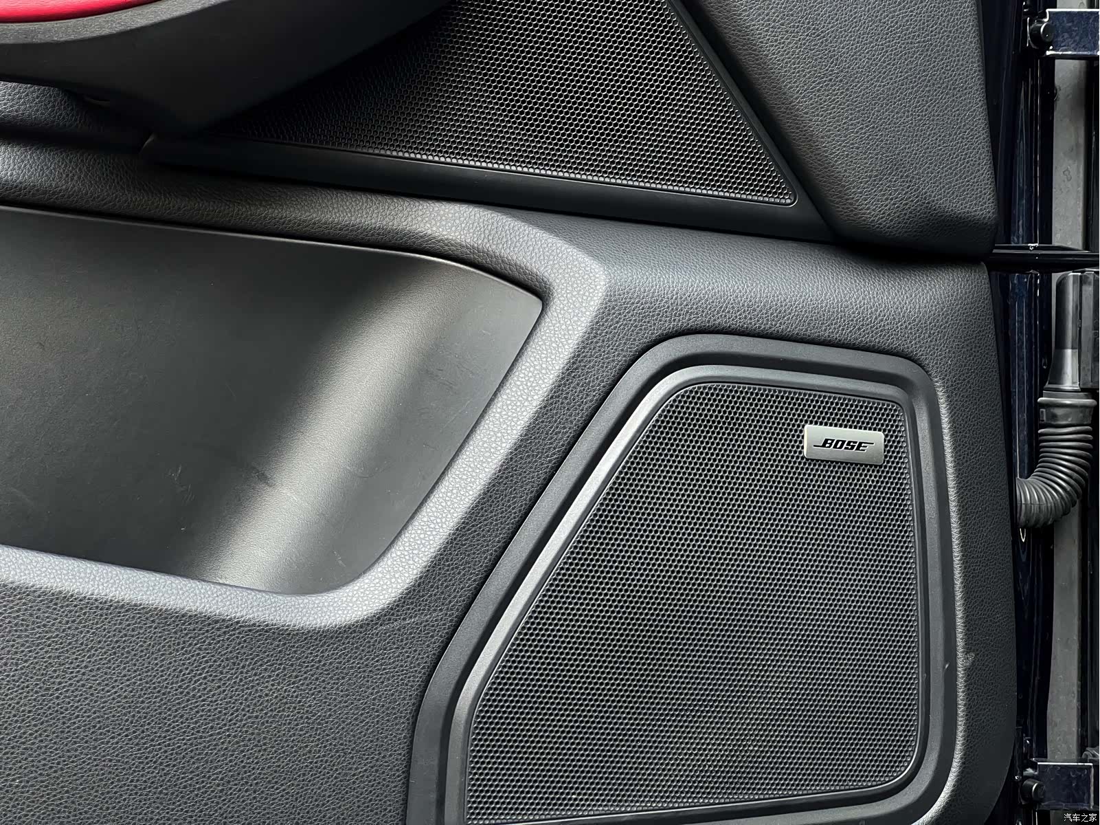 Porsche Macan, 2022 11