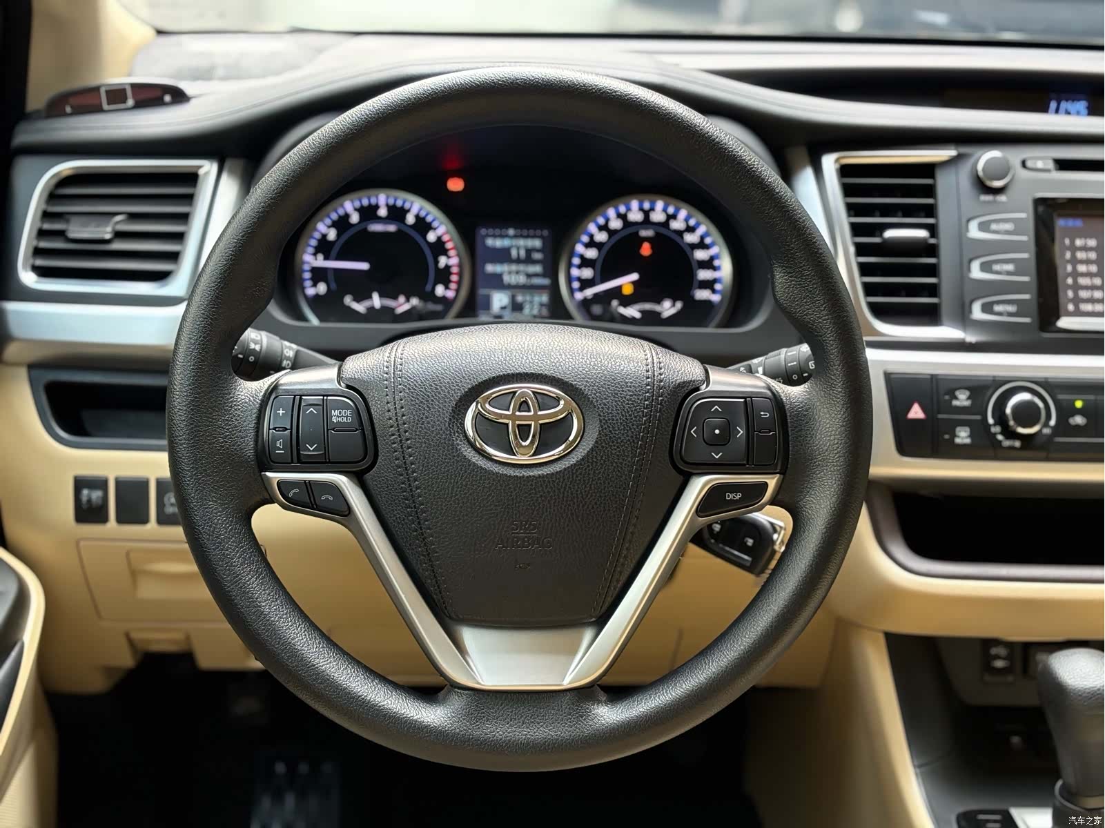 Toyota Highlander, 2019 все фото