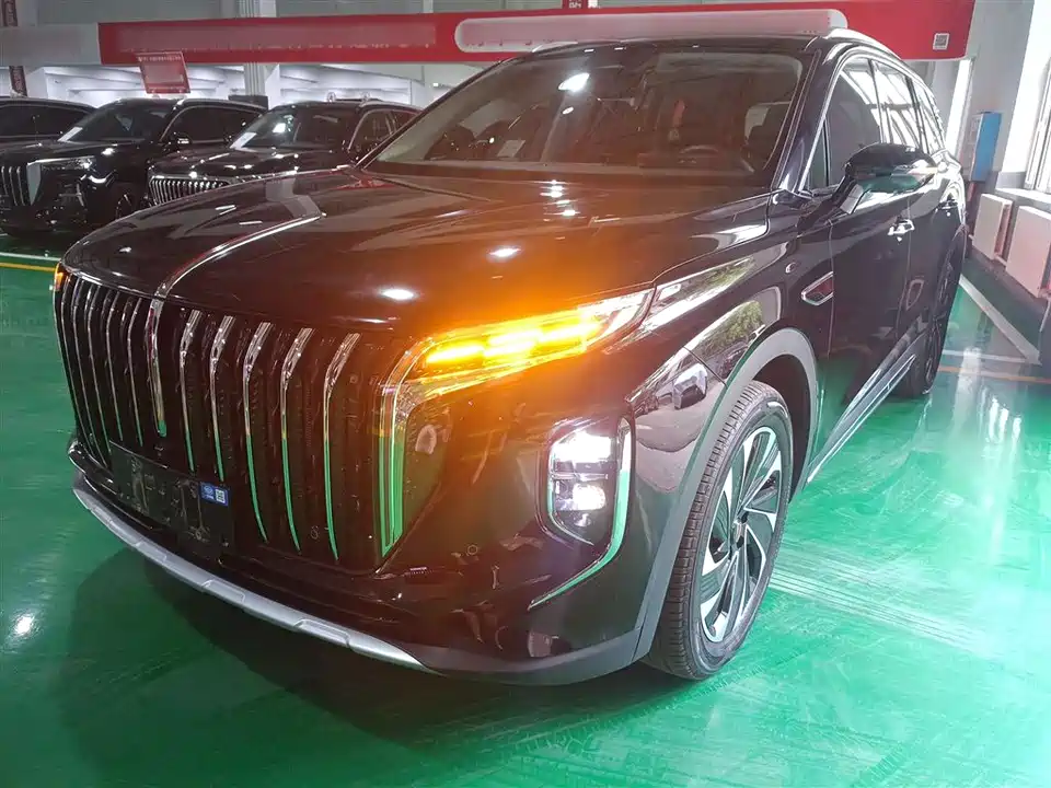 Hongqi HS7 PHEV
