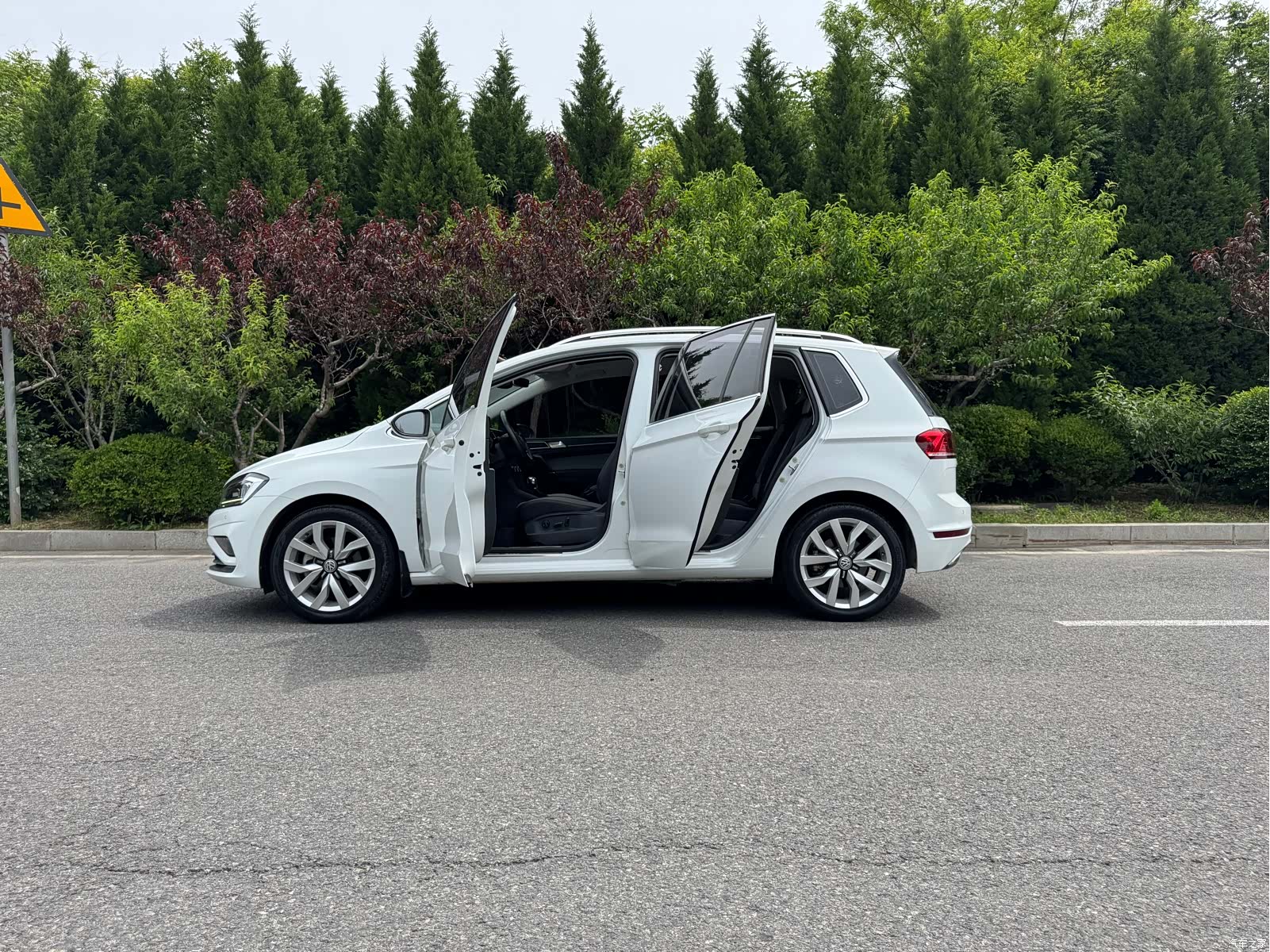 Volkswagen Golf, 2019 все фото