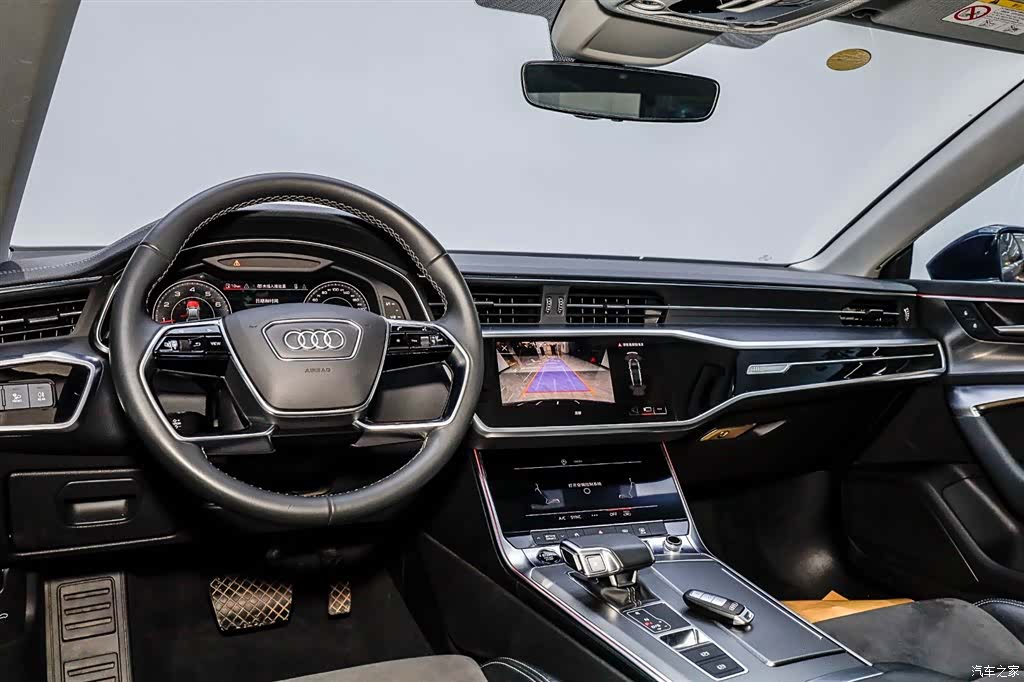 Audi A7L, 2024 22