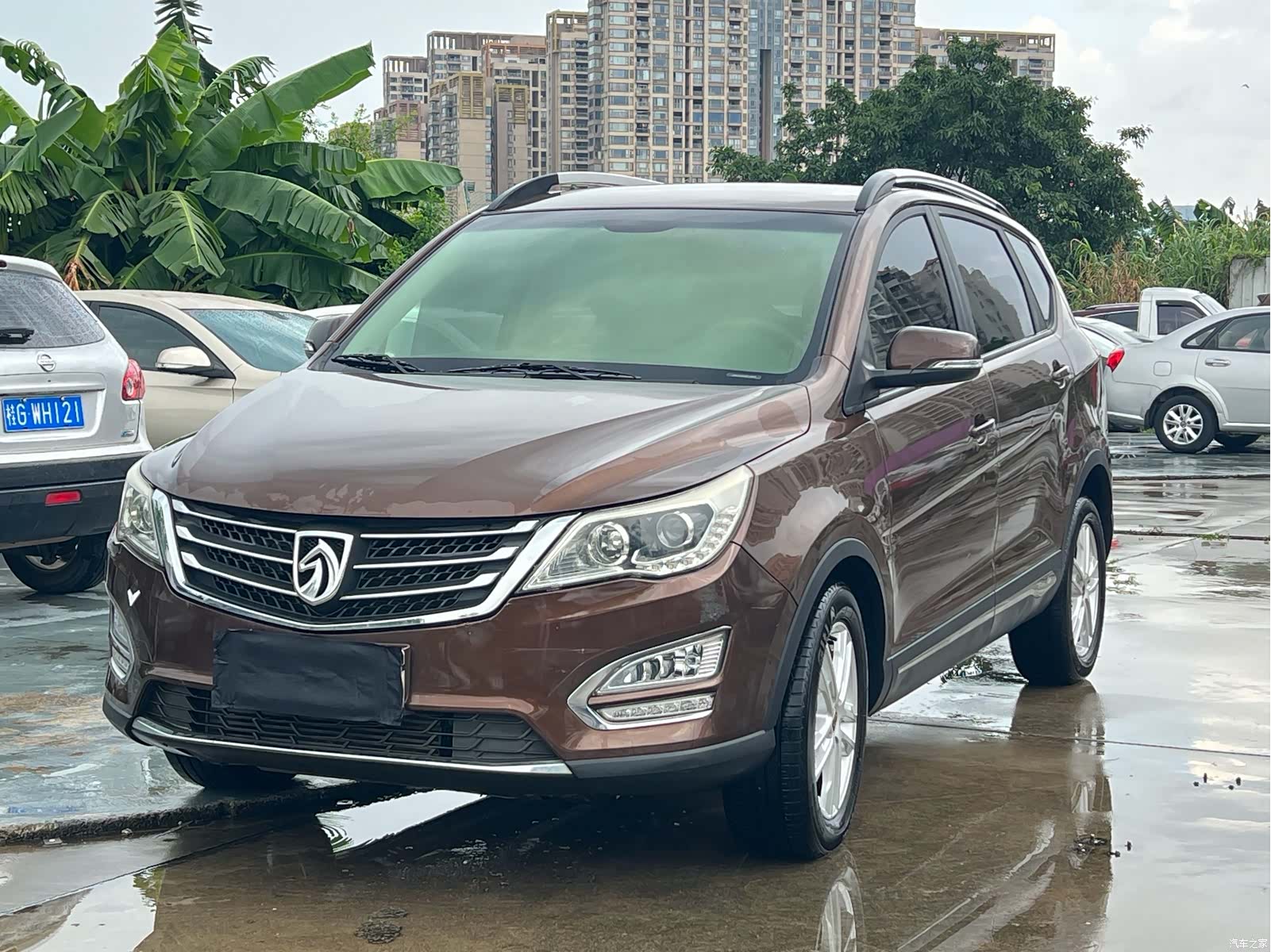 Wuling 560, 2017 1
