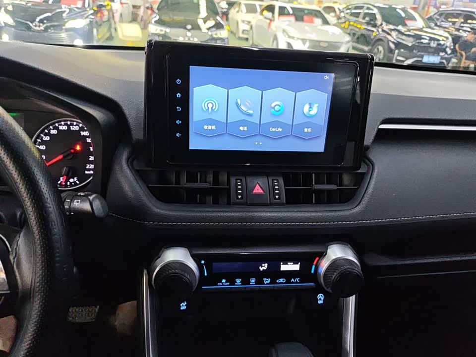 Toyota RAV4 Rongfang