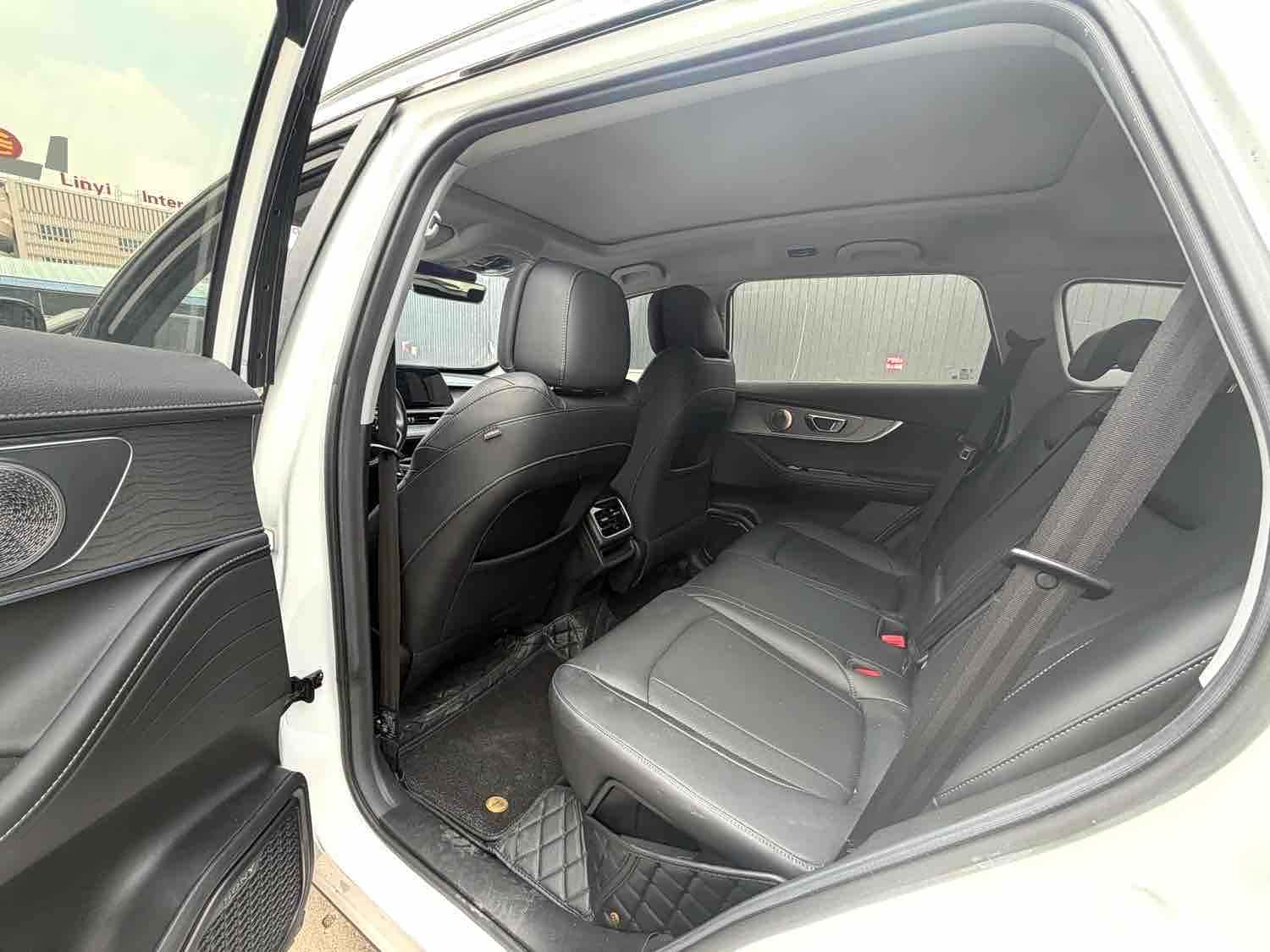 Chery Tiggo 8, 2023 все фото