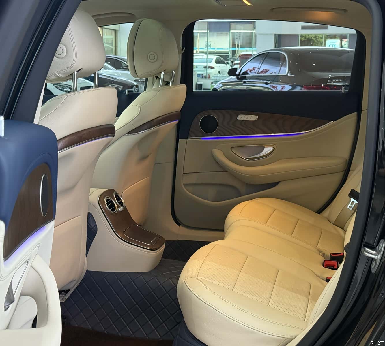 Mercedes-Benz E-Class, 2023 7