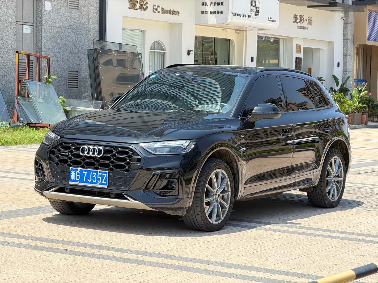 Audi Q5L, 2023 1