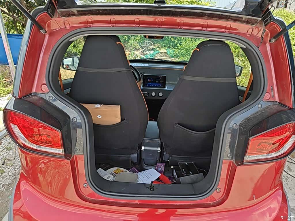 Wuling E100, 2021 15