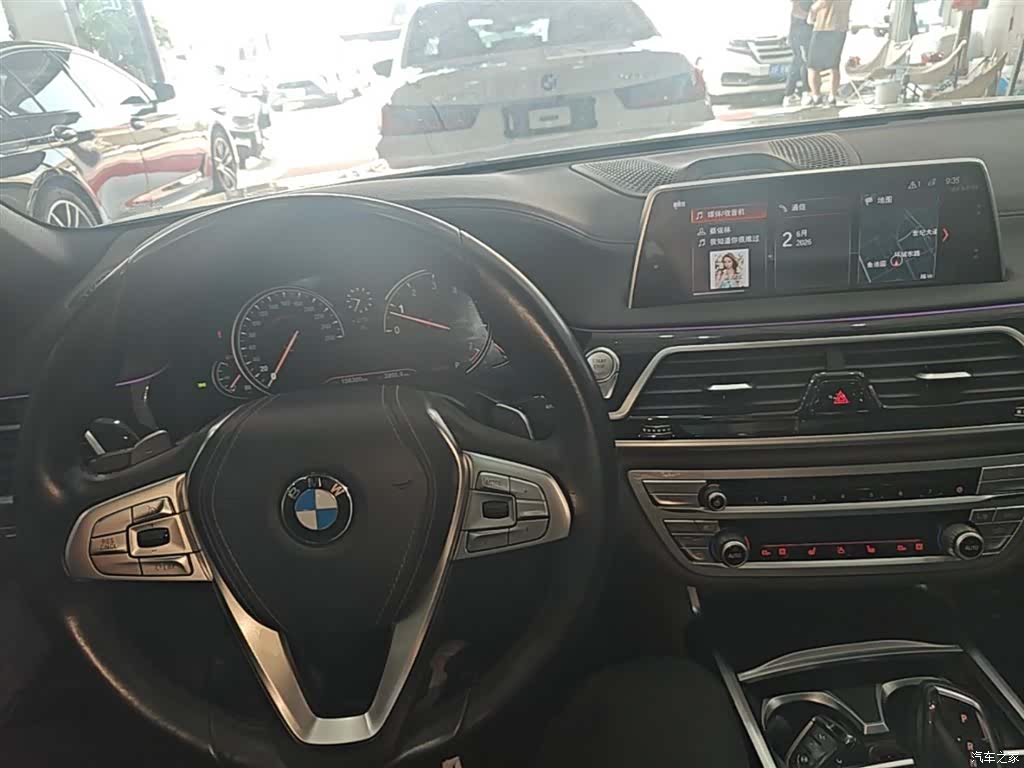 BMW 7 Series, 2018 10