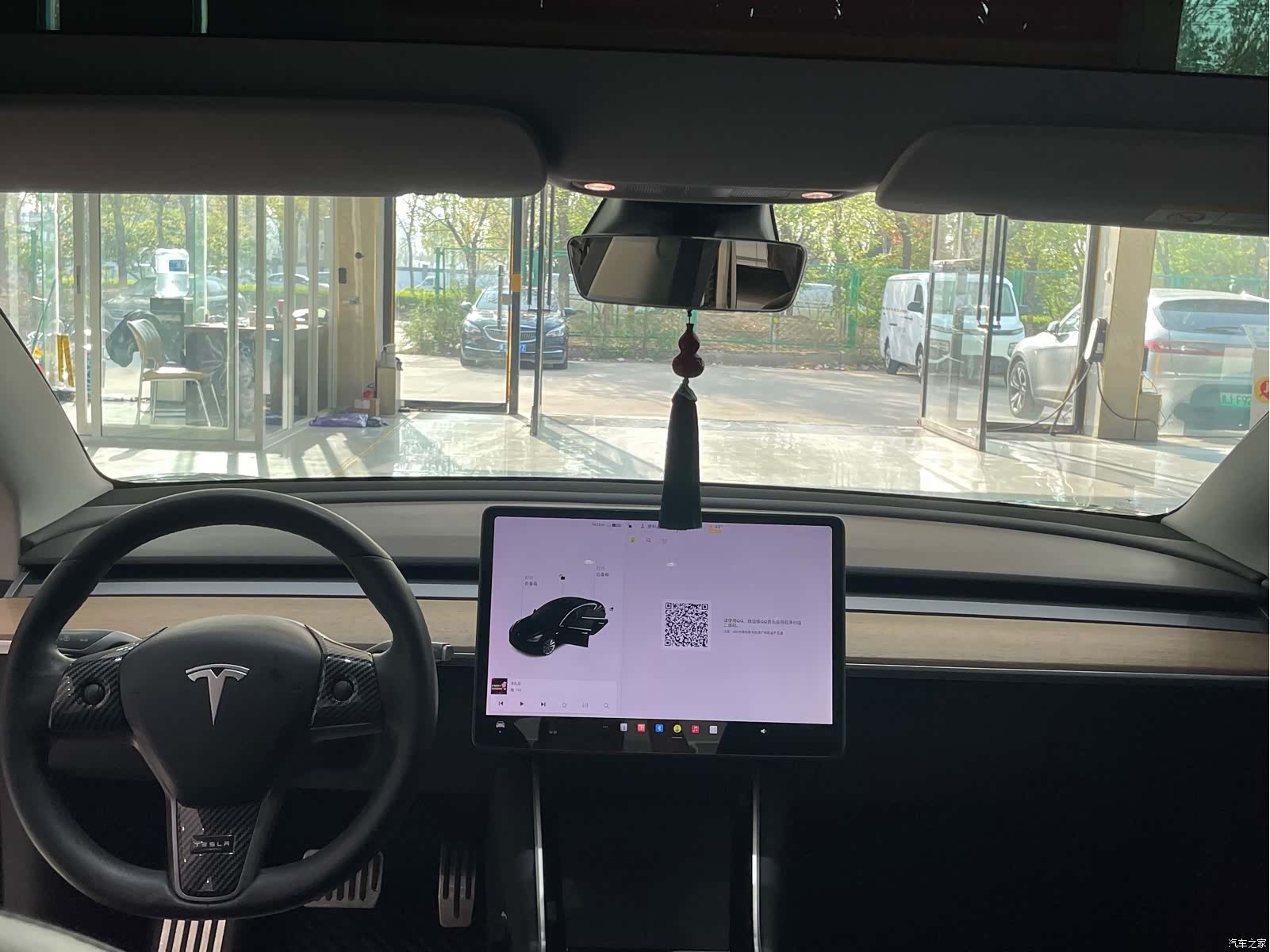 Tesla Model 3, 2020 6
