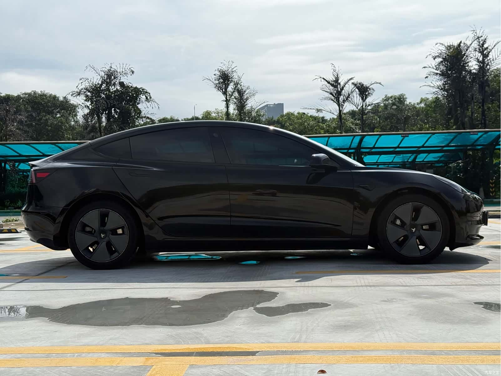 Tesla Model 3, 2021 17